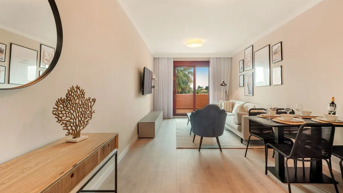 eeae282a-1a39-4a46-ac8f-cd2f593fb488