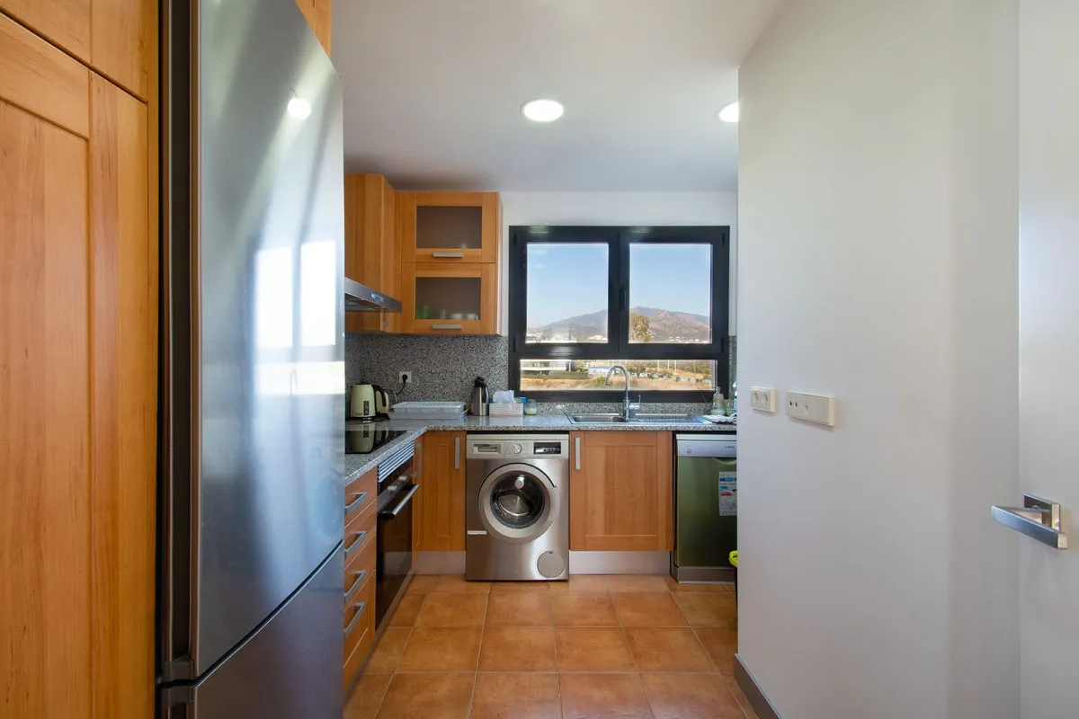 5d88065e-ead9-4c9d-84f8-3afe71a48fae