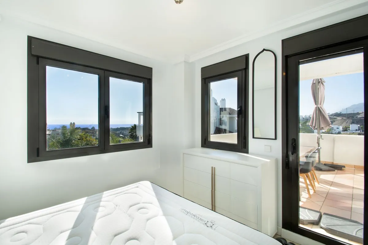 bf6ef694-e9d3-4650-9568-afada6822163