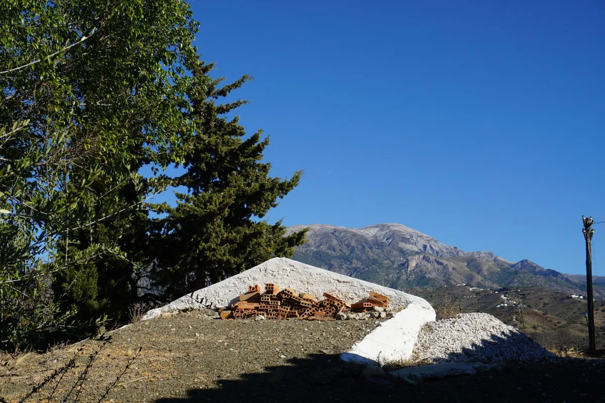 69dda718-8f1b-4de3-85f2-c055f2926f59