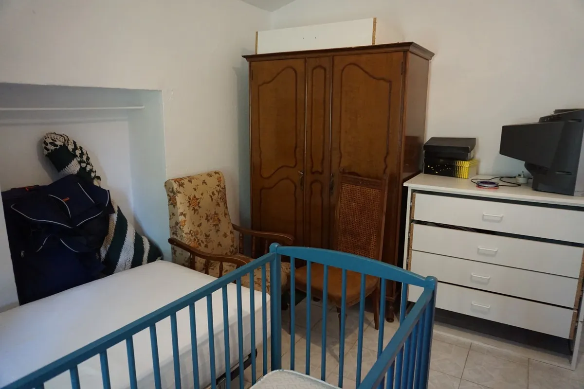 a37f83a1-aff8-4052-822c-cc7ebf7b6abb