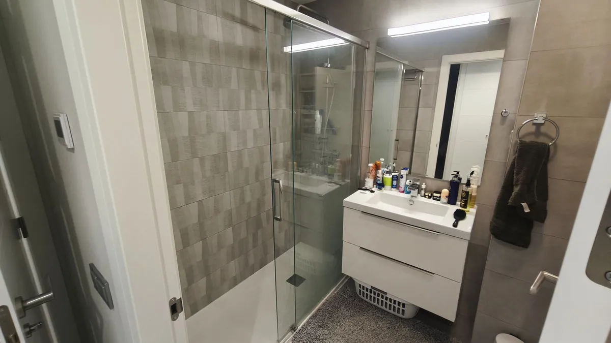 e18ead1a-4109-4e45-84e5-5bf61aef3e26