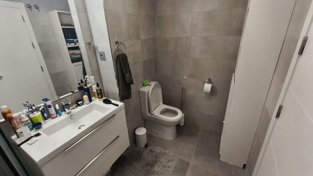 fabd142c-213e-4d0c-bda1-a6b83363d898