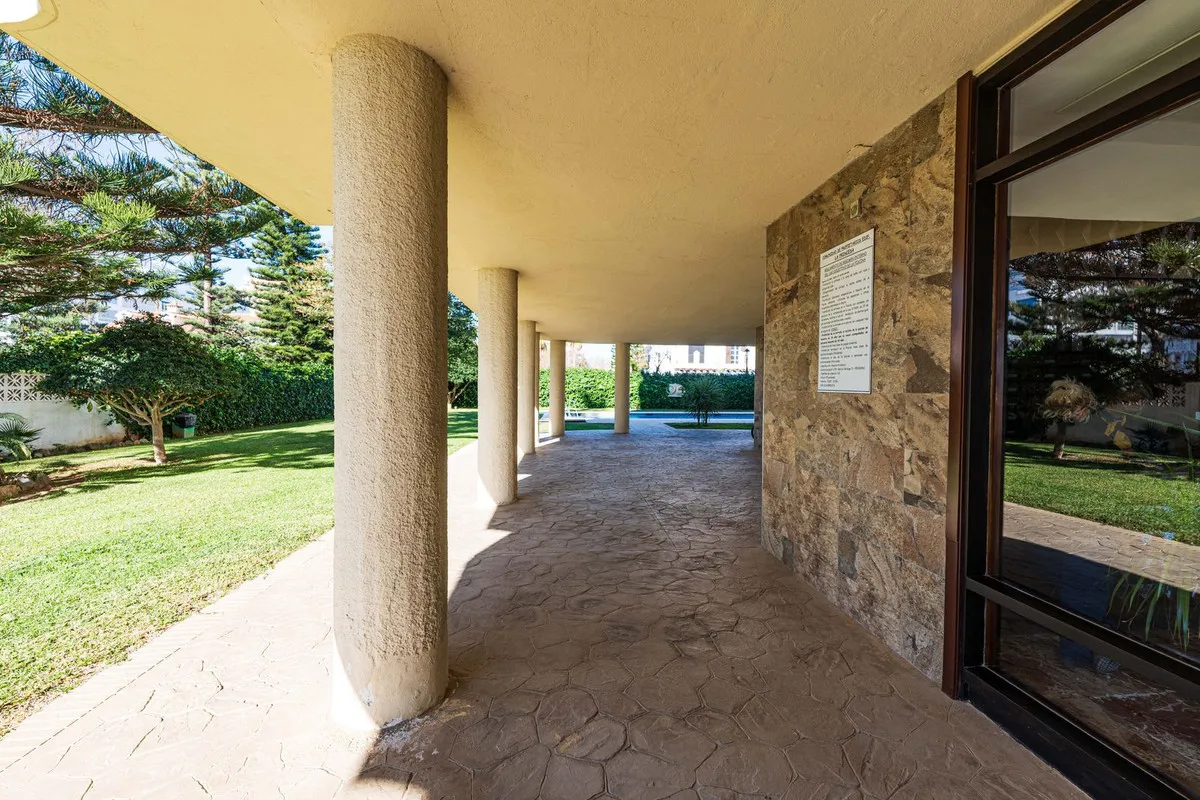 30770cff-6540-4833-a643-37f92440384c