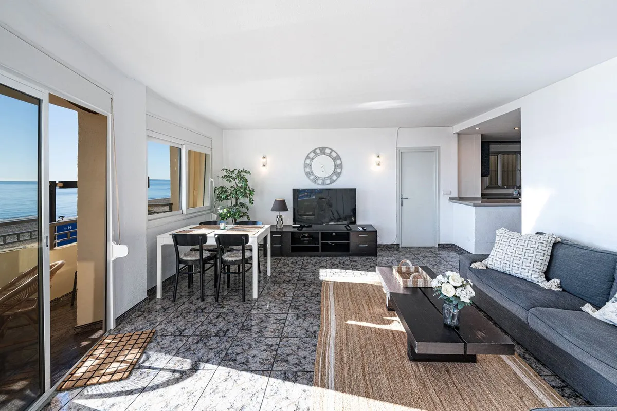 f83615ae-c0b5-447d-ac9a-cf978ce6dcd8