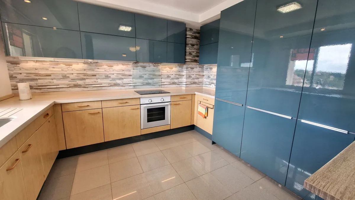 30bb1c9d-305c-4dab-96c1-0b2f7876562d