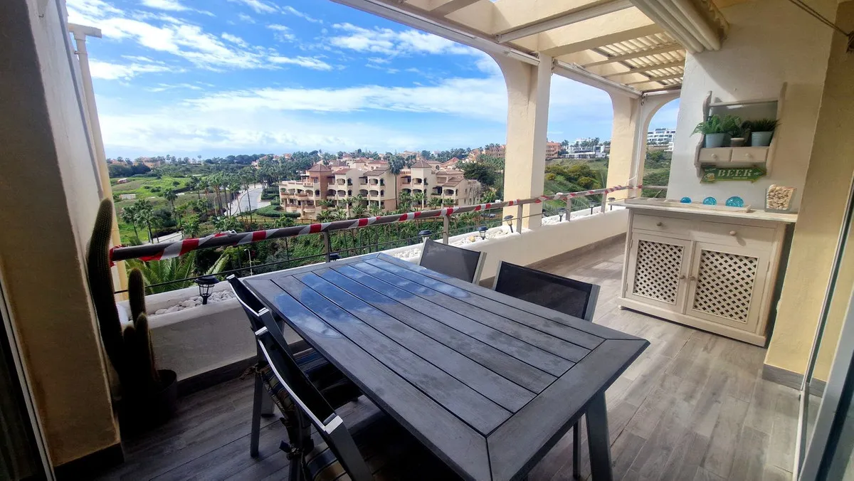 93bb3e67-4bd7-4a24-ace8-f8731b734841