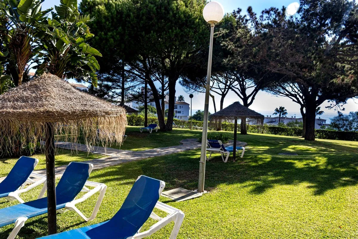 e2aab646-79cc-4126-917a-aebe687bca75