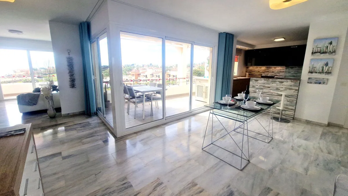 f3ba4f36-8b73-4871-9d2c-6b61c83e1d1e