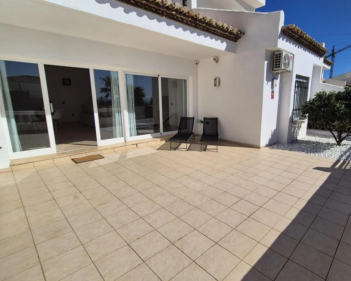 0b2092d3-ea70-40eb-9bb4-31eda142cd94