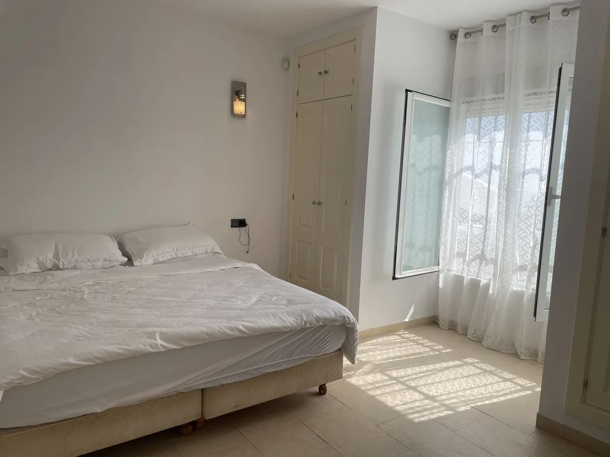 5289f6c1-bd3c-44df-a836-83609429fa6d