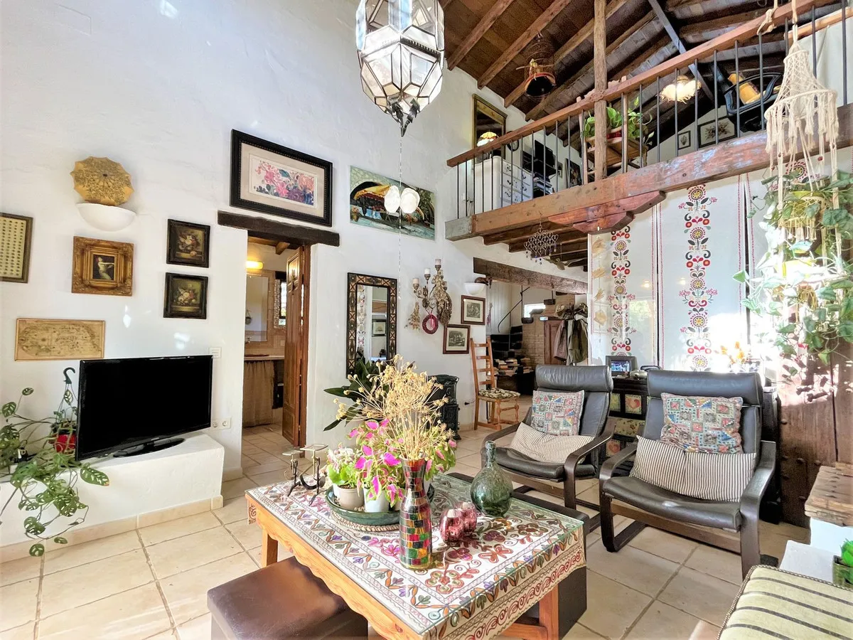 3e6006f1-907e-4824-93e9-517d563b4409