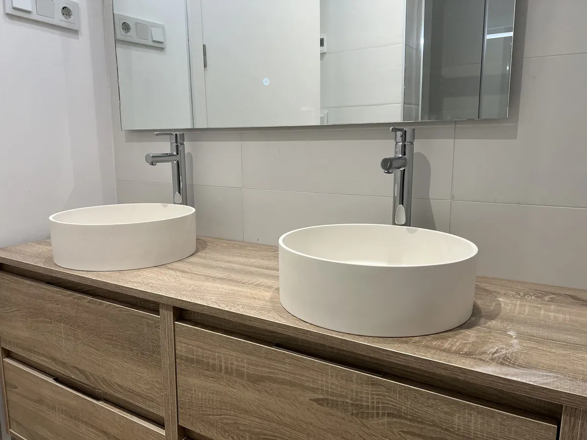 e406a986-9fc8-43c2-9929-bf3082bdf7ab