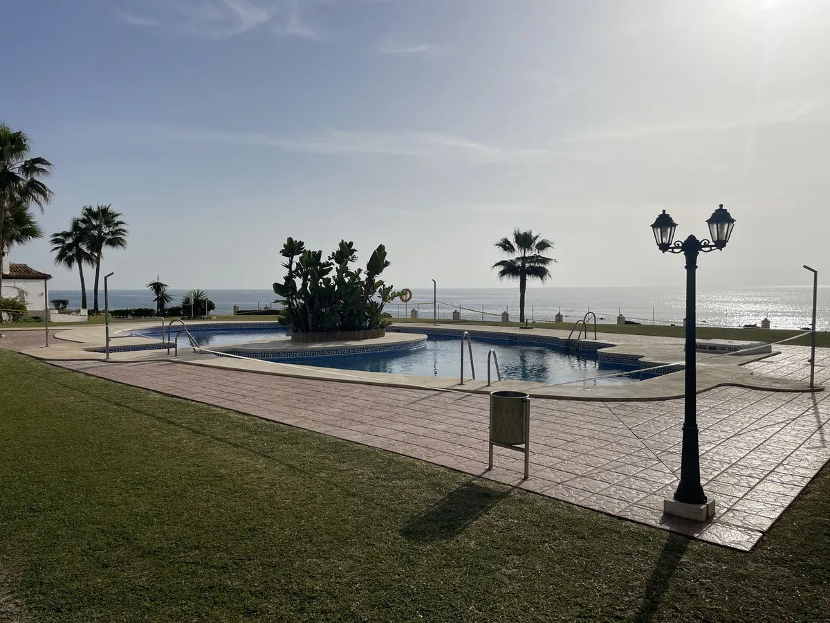 Playa Lucera Sea View Retreat