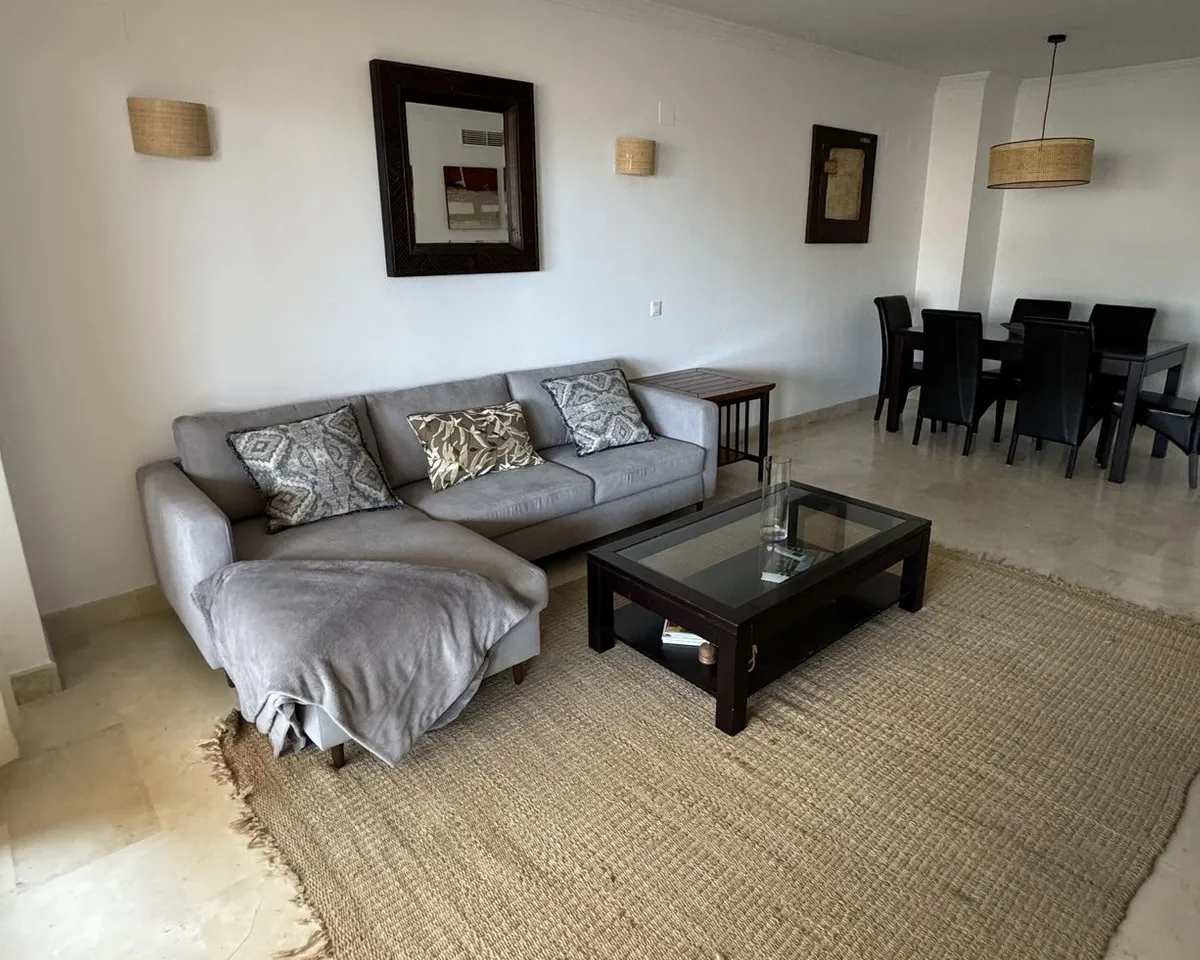 ba65983f-690b-42b8-a7be-5b7068669cc4