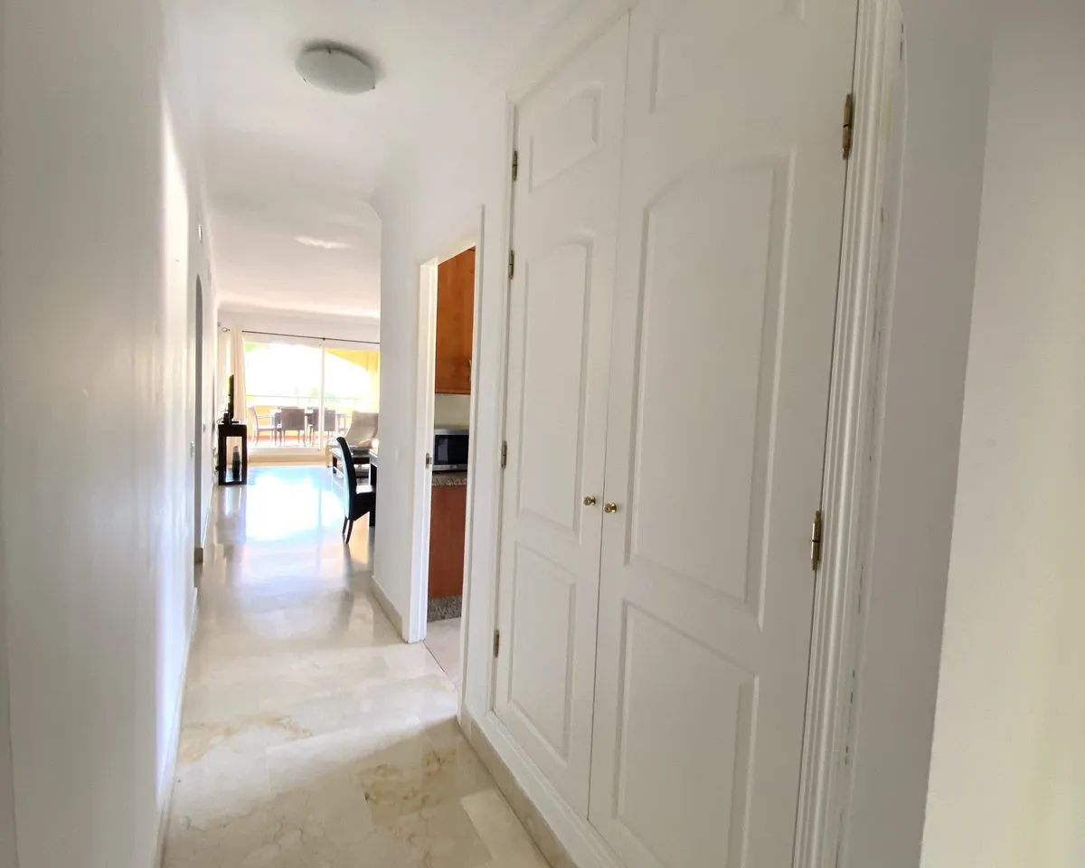 e05aa52f-6657-4880-822b-0165cc76f2d4