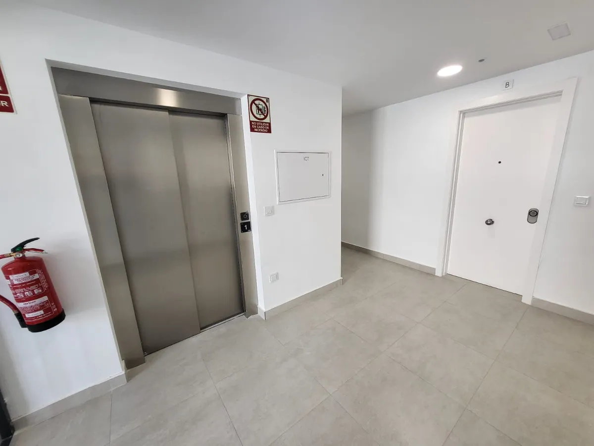 9238f3bd-3093-40ec-a674-395a8d0aa96d