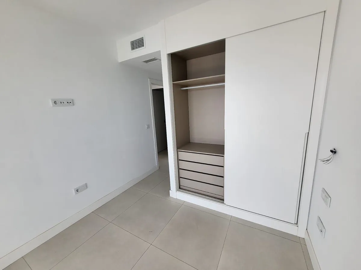 c33231e6-05b6-444f-9369-3efbb5a38f8d