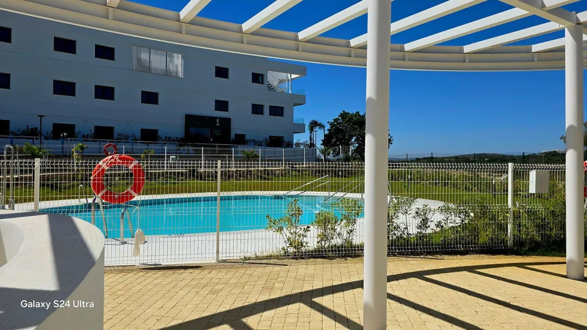 be7afbec-e83f-40ce-ba39-6e6ff8921c66