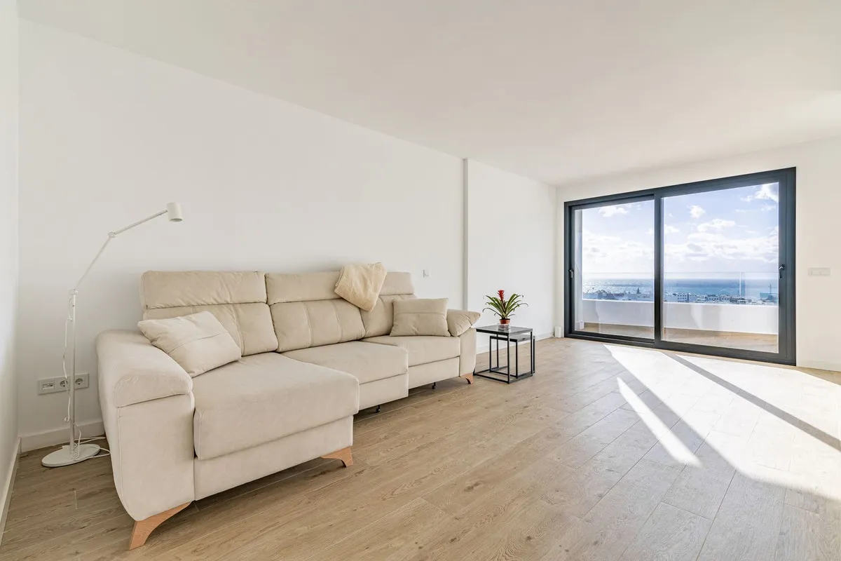 3c761824-0863-4e08-8d78-83dc3c938d3a