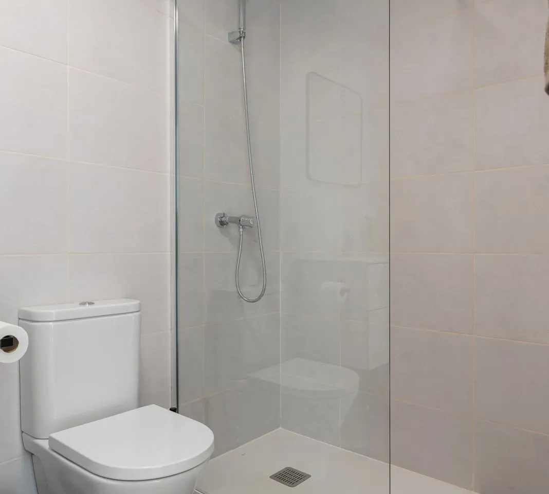 17ca61f9-edc8-4c60-8797-9b4c92ae82b9