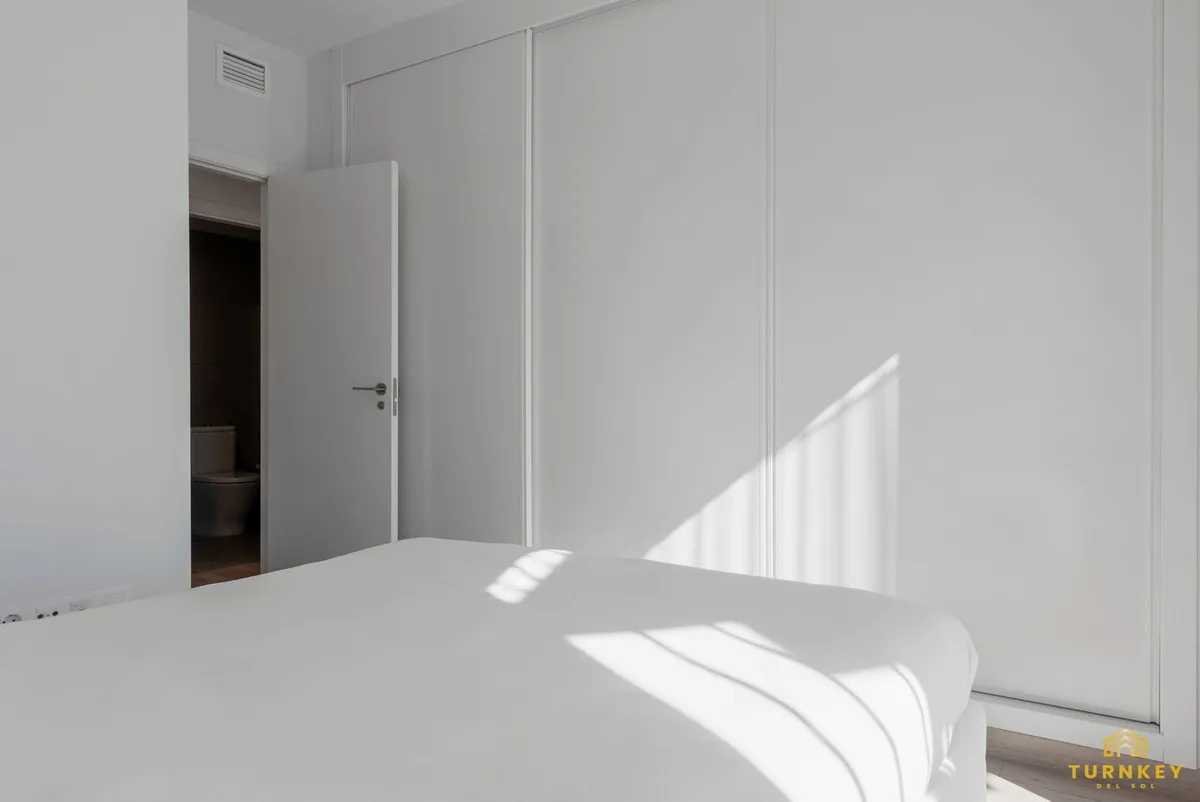 1f6209e4-34b0-49c2-89de-69eb52590f35