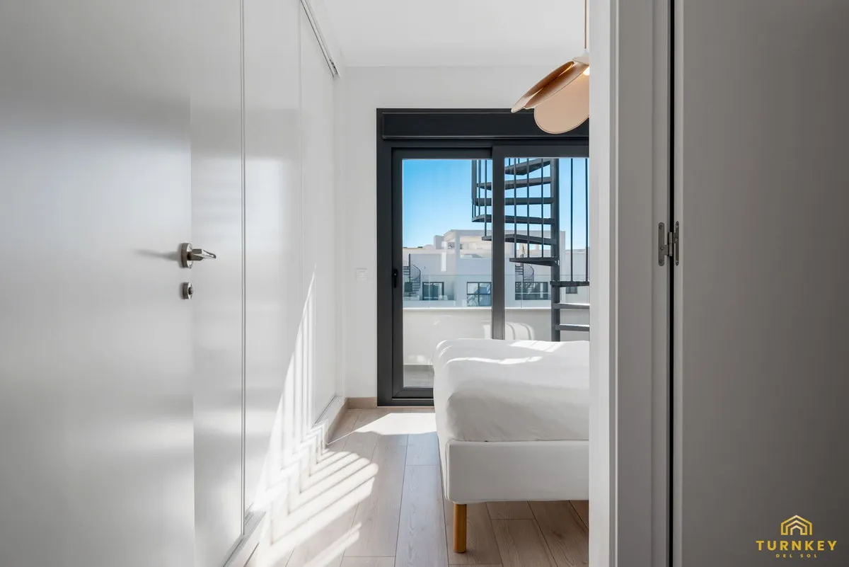 972e212a-f32a-4d9e-9ebf-10b2dd142a8b