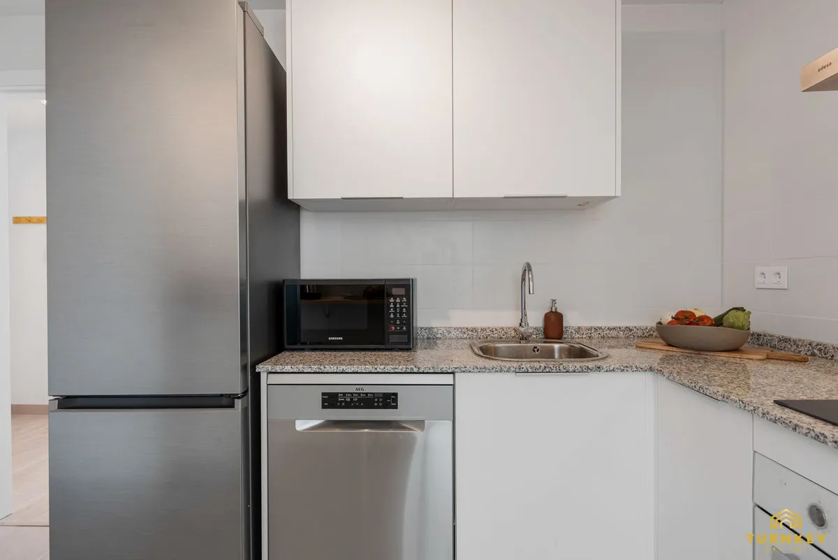 a5e04bca-56c0-4625-b722-87f54596c3b4