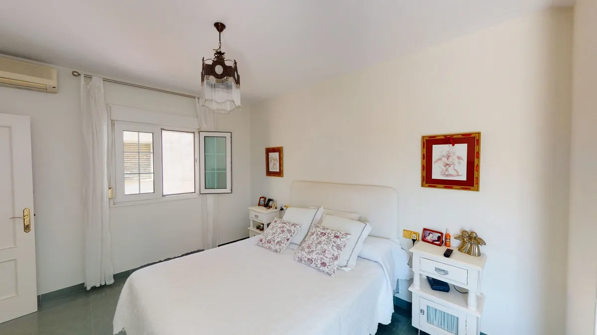 90c89a38-4224-4973-9d9a-010b15f99430