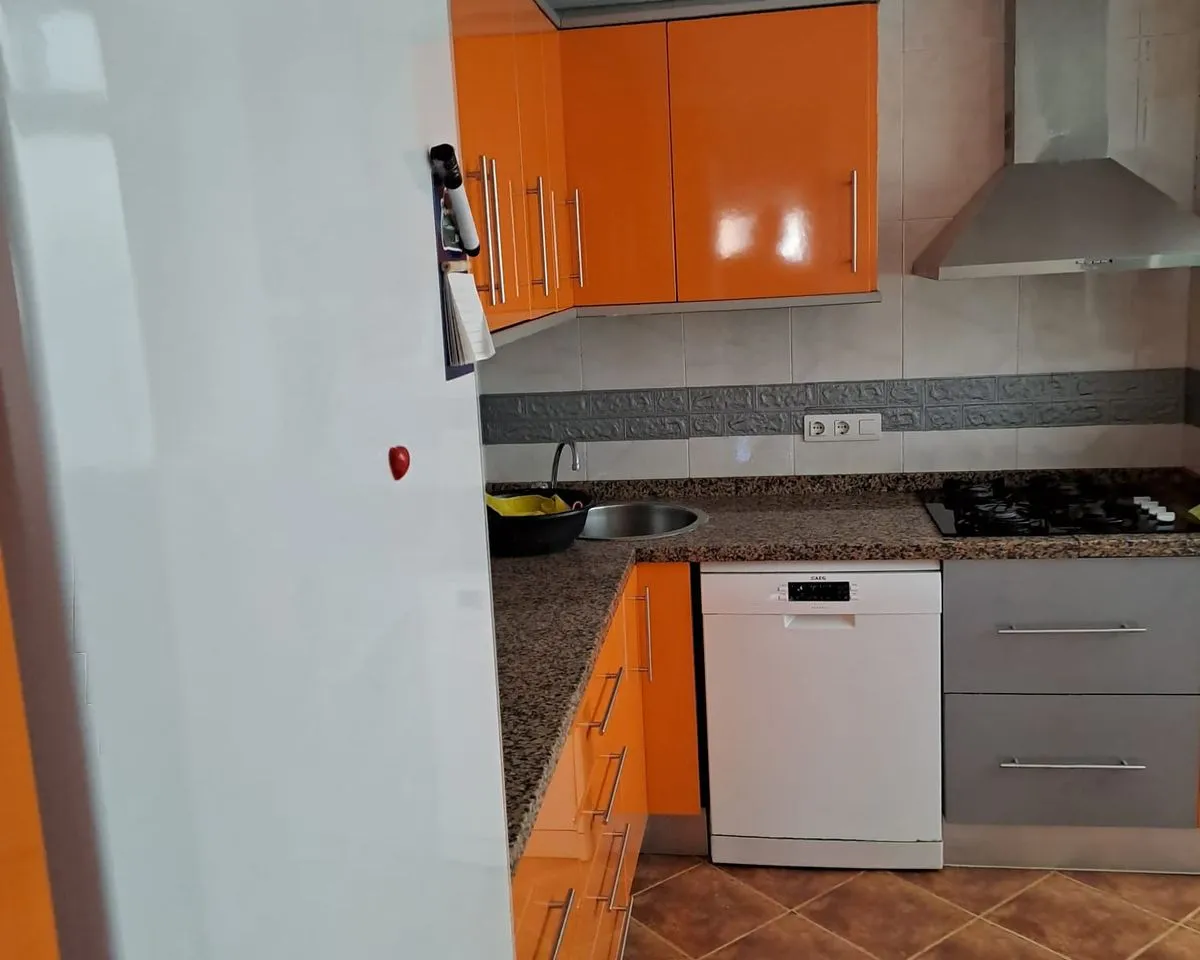 e56fac9a-f6c7-4c9b-9ccb-e18d8e91d7f3