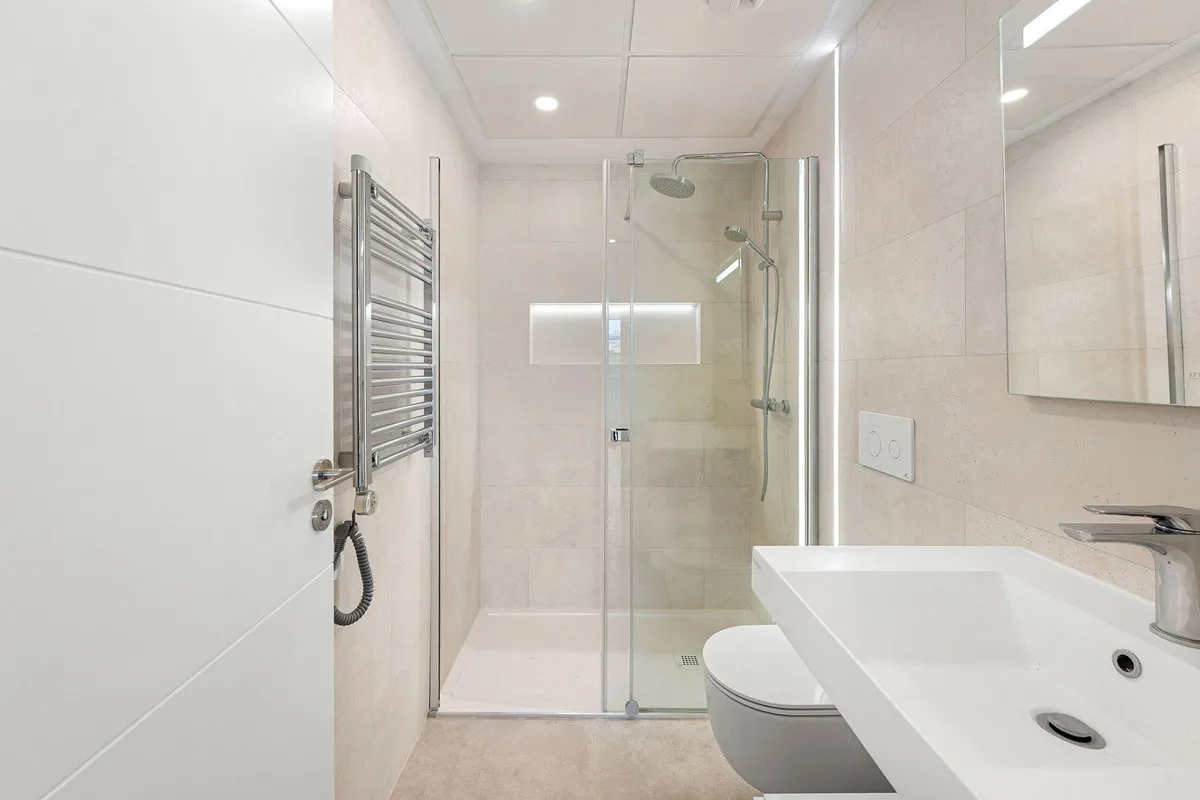 7417759c-c8be-4e80-8265-1b16e4cff65f