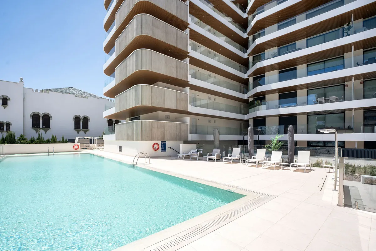 fcdbc407-9947-4d76-960b-191d60569c8c