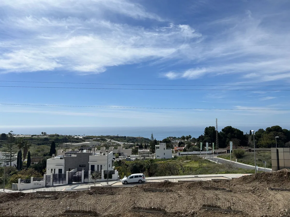 1ddde230-3faf-474b-b6f3-80b52d237439