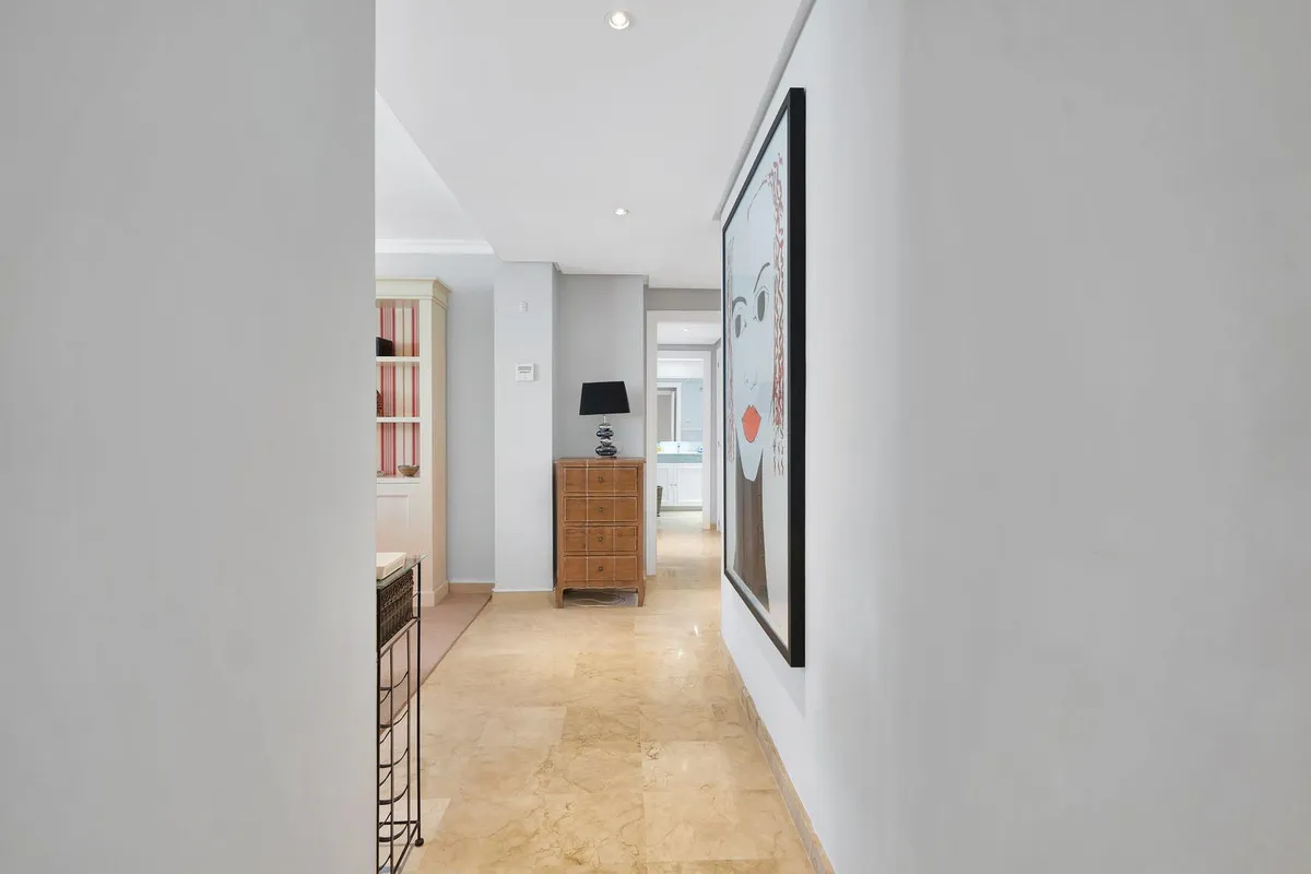 27ed9cd4-3bd4-414d-a884-6287ddd2f4ff