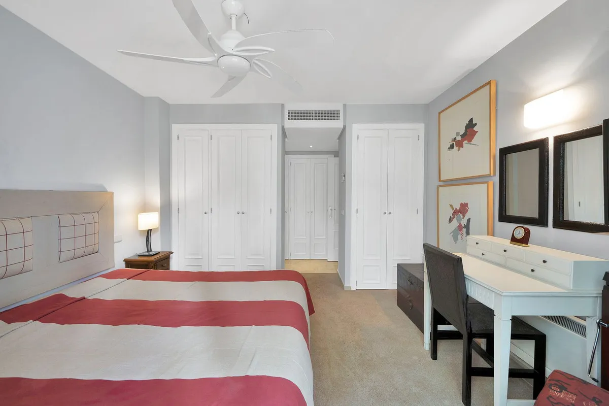 46b6352b-7e66-4c78-ac31-d0f116d94b5e