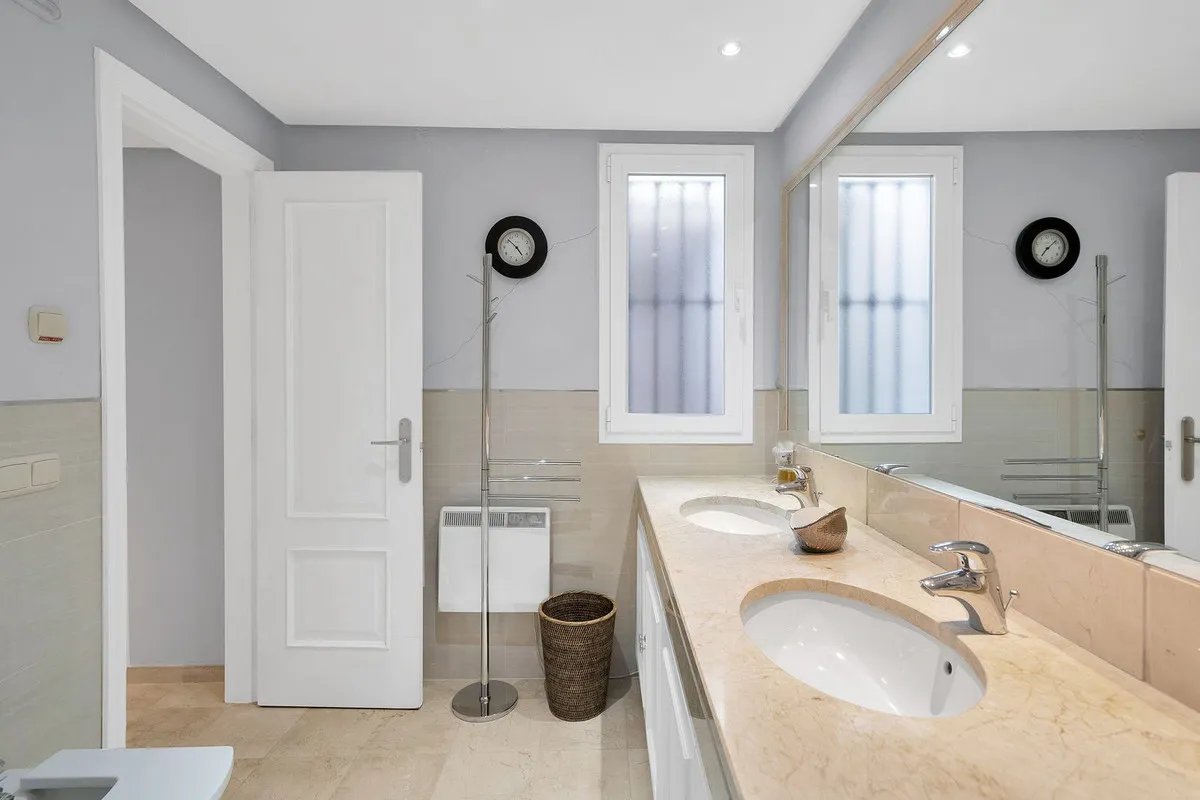 4ed20efe-dbc6-4405-a4ad-8fdd5541af9d