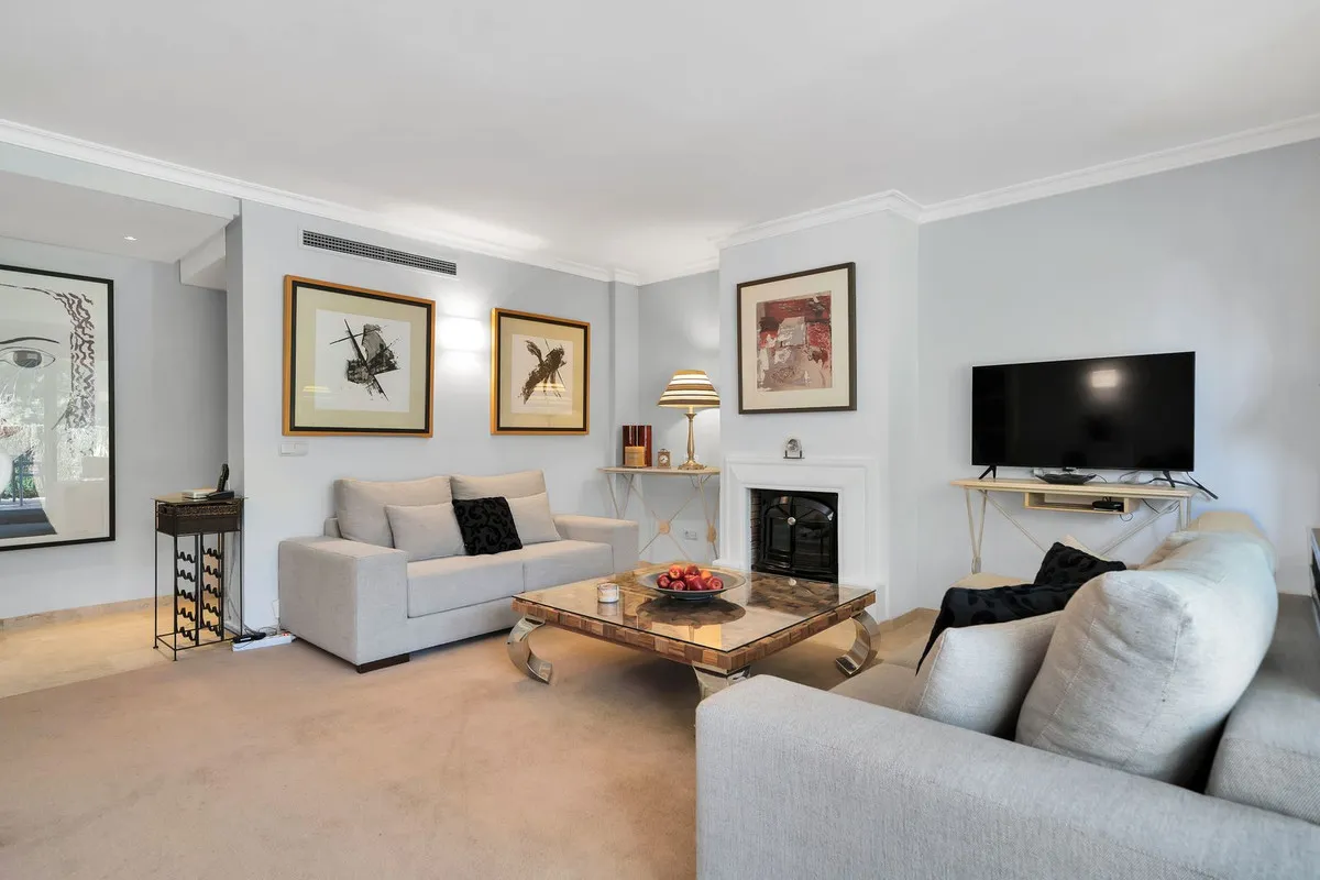 63013ba4-e6c9-4b9f-b977-46fac080d29d