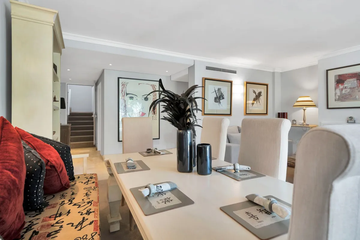 eb9ce848-d2b2-4ecc-8821-3aec04f3dbc0