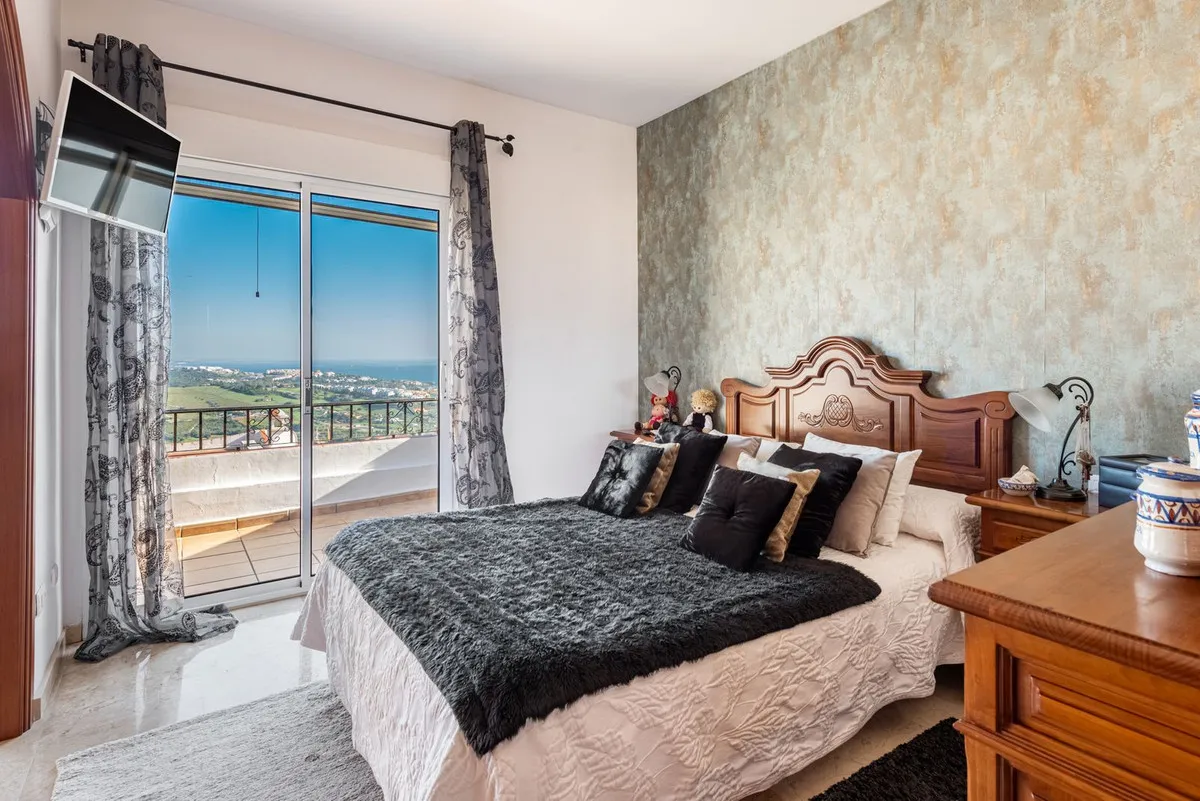 2cc7170f-05dd-4df6-aef7-d4cd6b39e86e