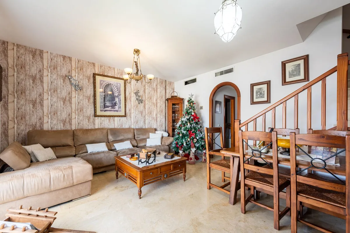 80d1a0bf-3f1c-4a89-8444-6b70ac42f760