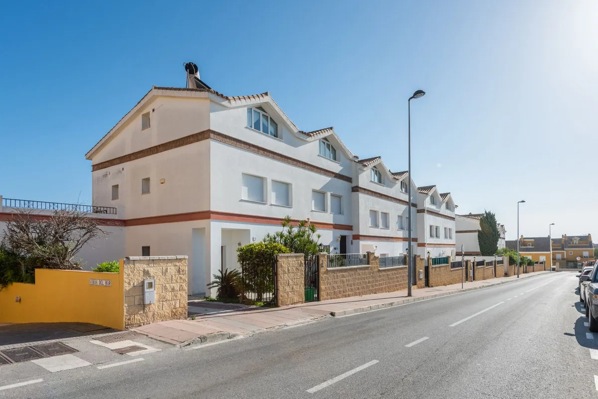 ddad56c9-1cae-40f3-ae70-694f2c18c00b