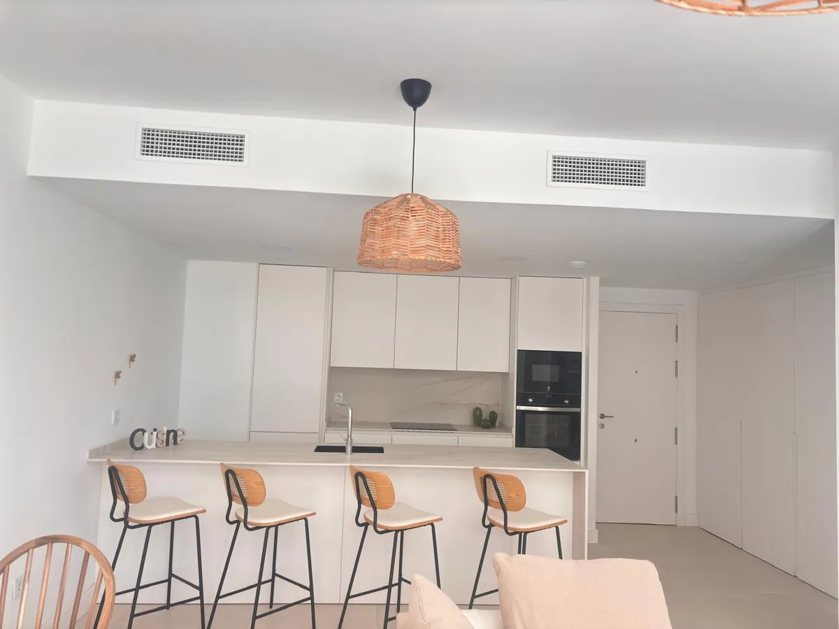 b33bbb25-41ff-4608-90af-35bdadb2bad0