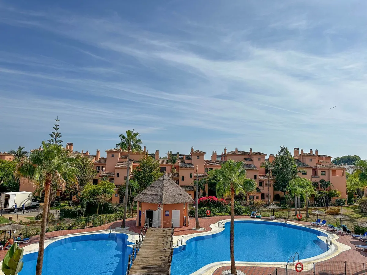 be2a73f8-b523-45ad-8d8d-40b7b253cf16