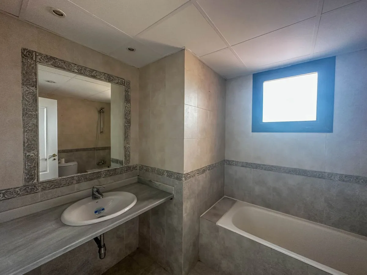 f7450633-8c5f-4291-9ea0-a4facabb1c12