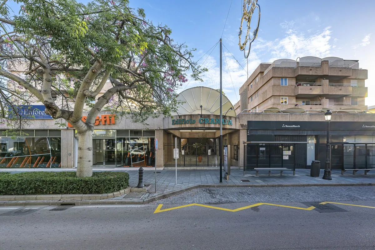 9c48bd87-13dc-41e4-8b0d-937b161b7a21