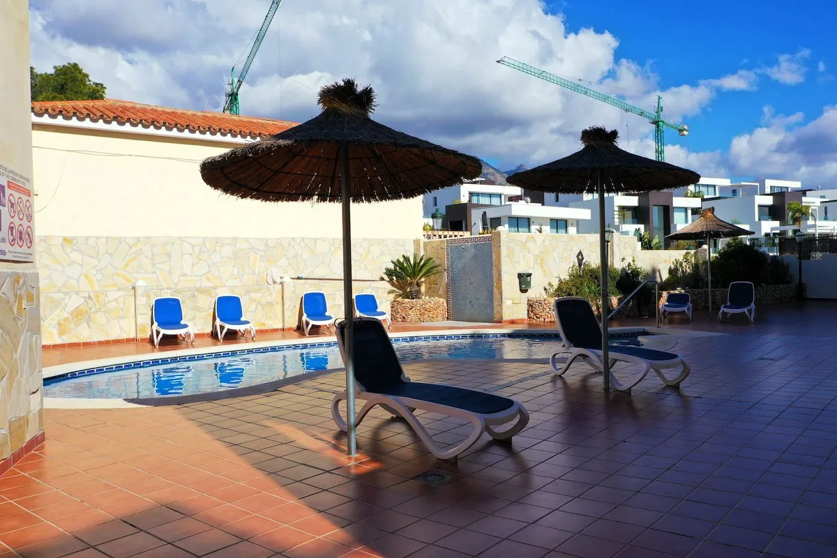 24b31e09-e833-4437-afb5-761bdef09dc0