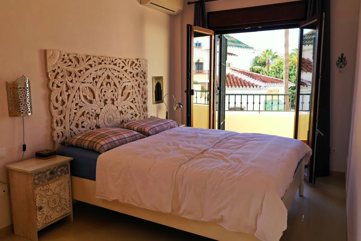 b46fd293-2544-4510-942b-800c4043397a