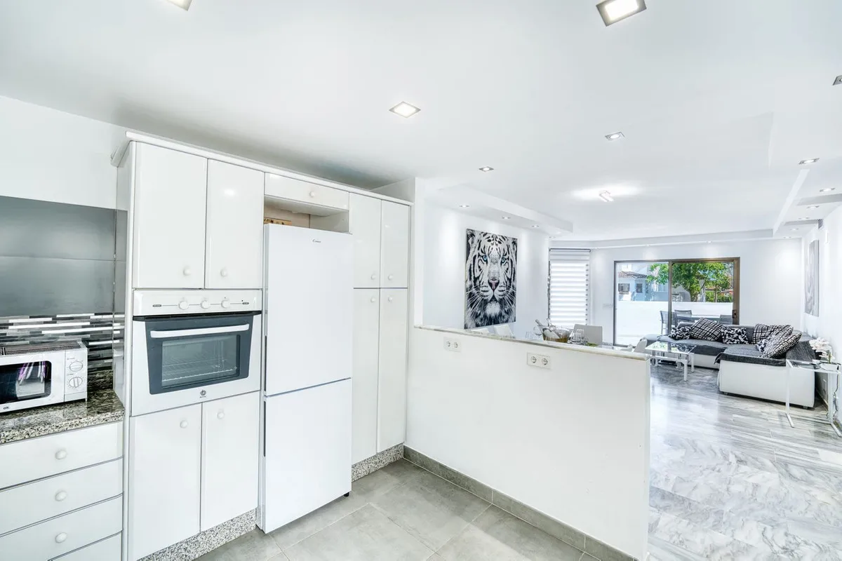 17cde515-fac4-4820-a42c-c729af69cf2b