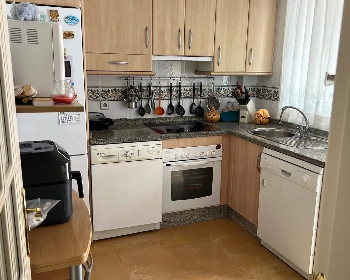 0962dec6-cc23-4d4b-b4ea-1a0e87239085