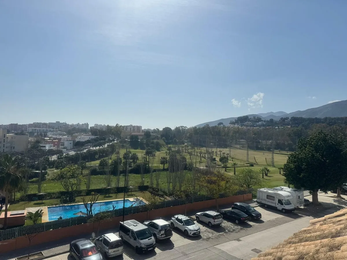 cc3c70e3-3da8-47f0-a795-3ea42bb17679